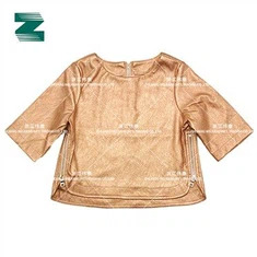 옆 솔기가 열리는 지퍼가 달린 가벼운 Pu 아동용 블라우스